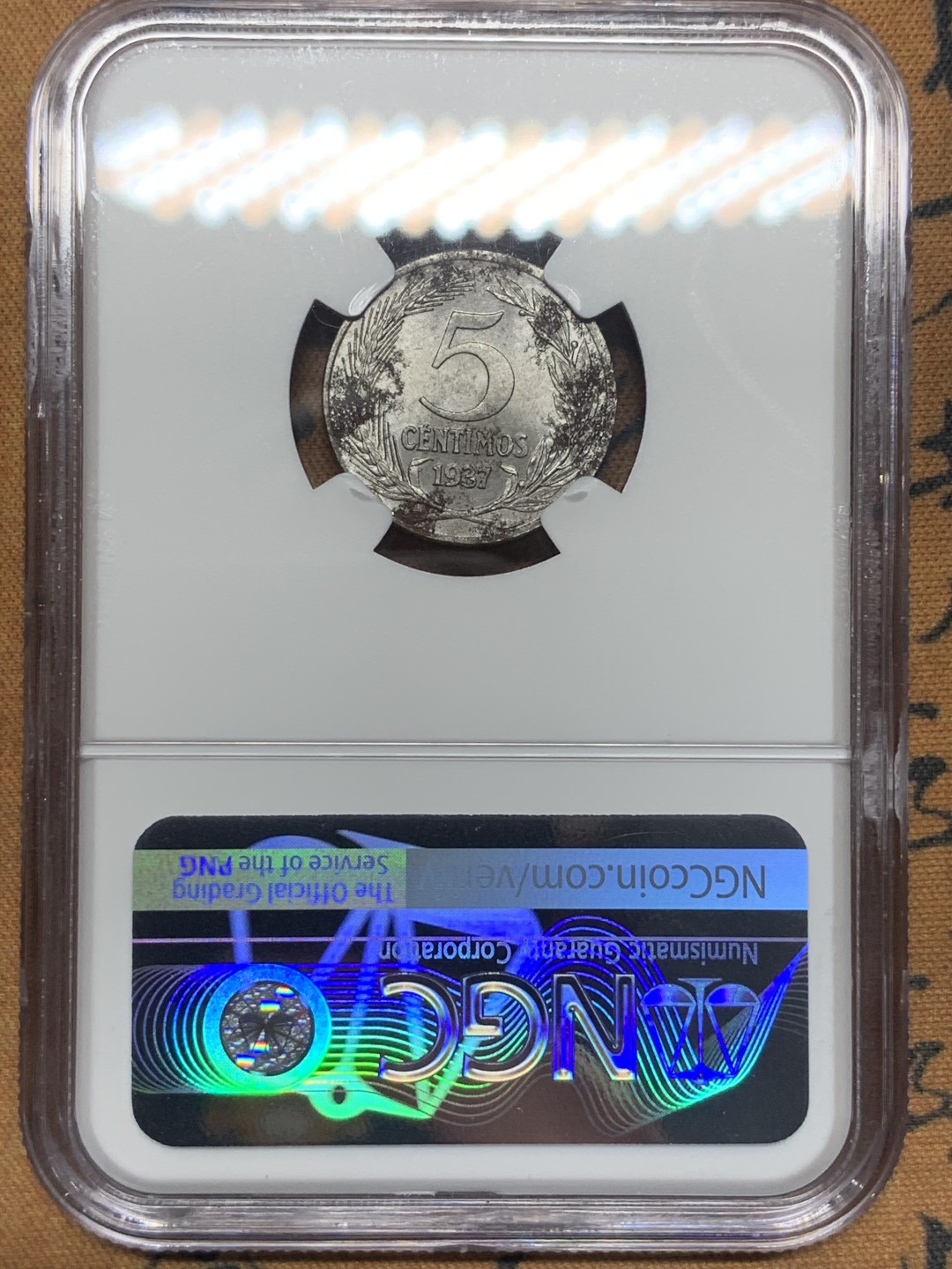 《竞宝斋》第84场-本周日，周一2场连拍（全场不限金额包邮） NGC-UNC 西班牙1937年 内战5分铁币 少见品种