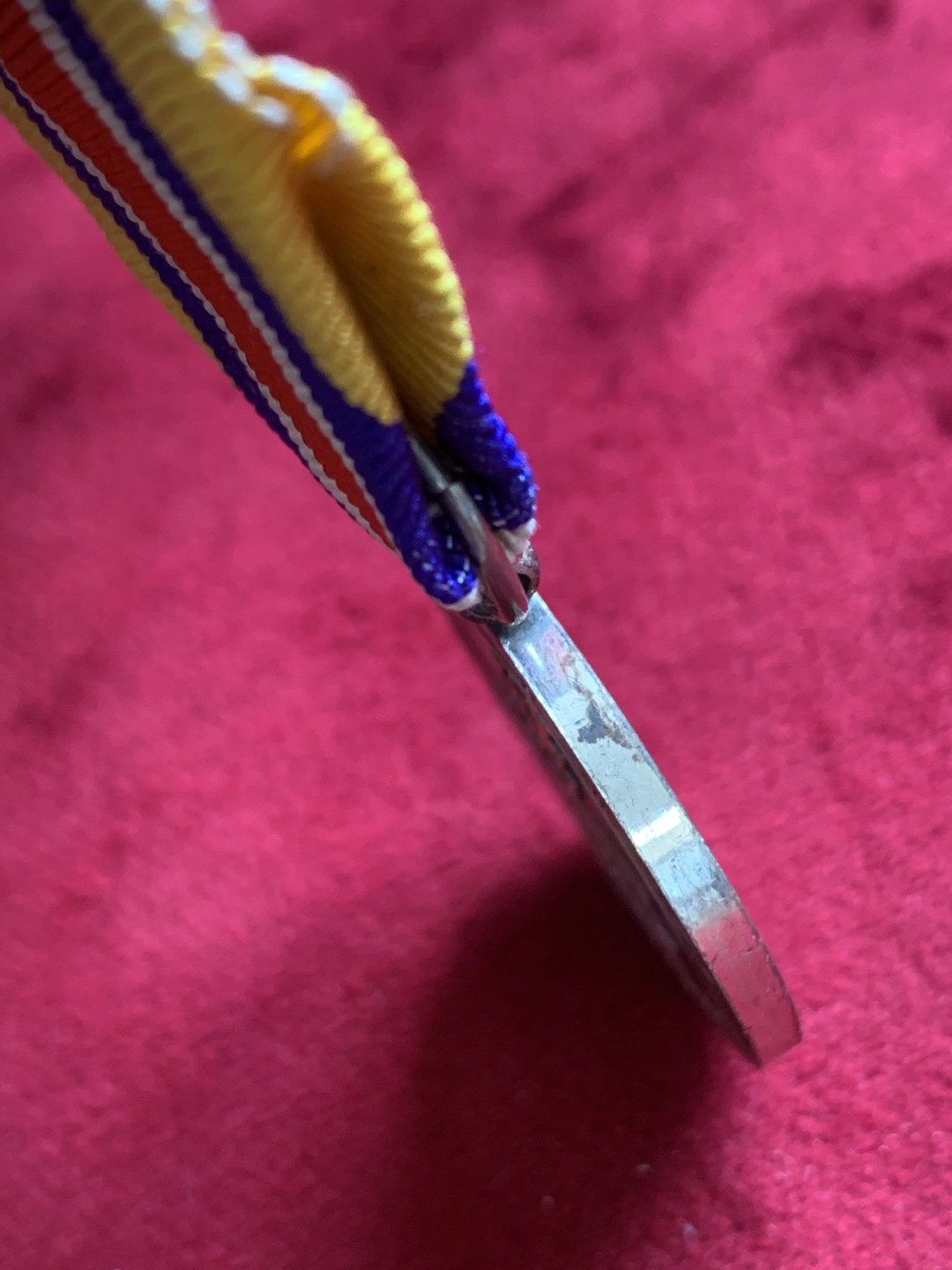 《竞宝斋》第84场-本周日，周一2场连拍（全场不限金额包邮） 蒙古 联合自治政府肇建功劳章 顶级未留通状态 带原盒