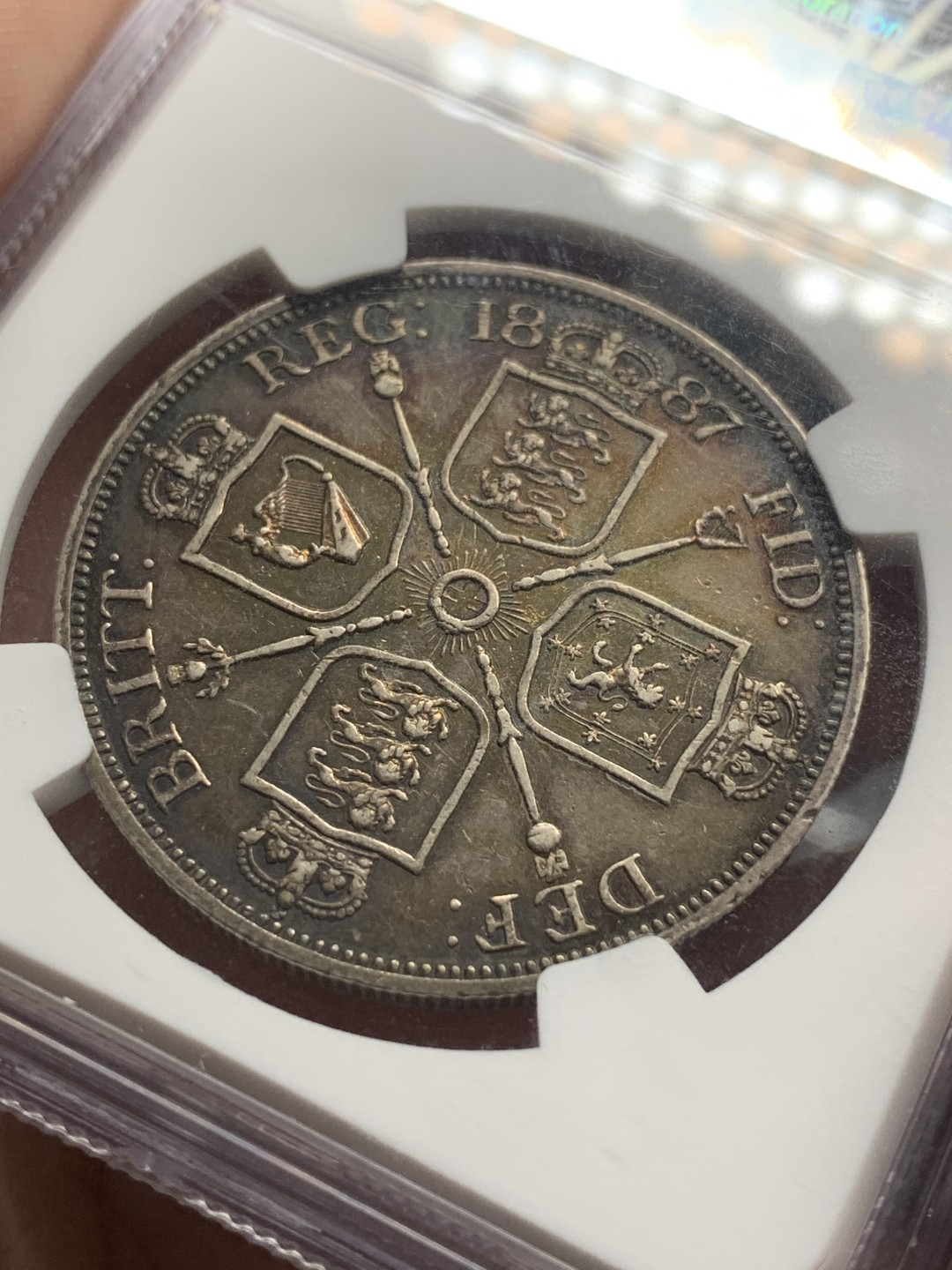 《竞宝斋》第84场-本周日，周一2场连拍（全场不限金额包邮） NGC-AUD  英国   1887年 双弗洛林  银币 背面色彩美  