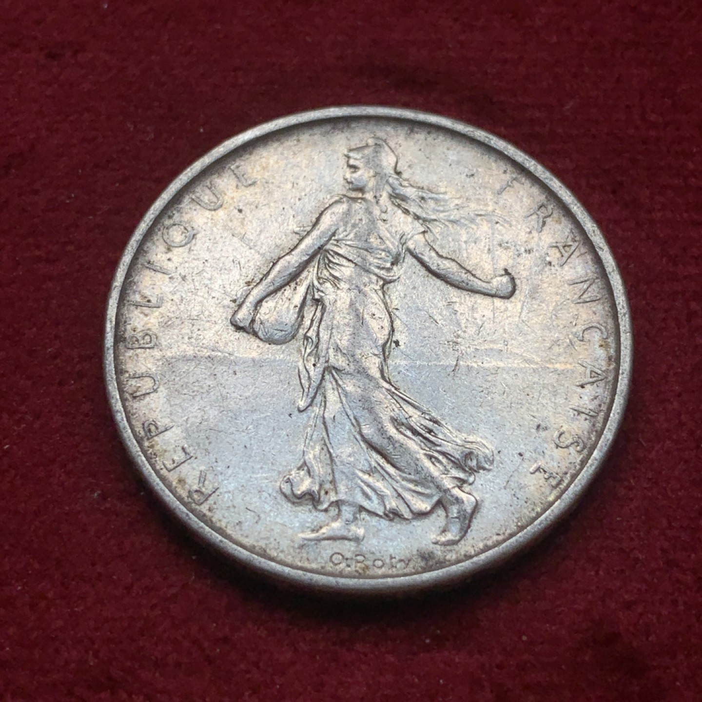 《竞宝斋》第84场-本周日，周一2场连拍（全场不限金额包邮） 法国 1963年 播种女神 5法郎 银币 原味包浆