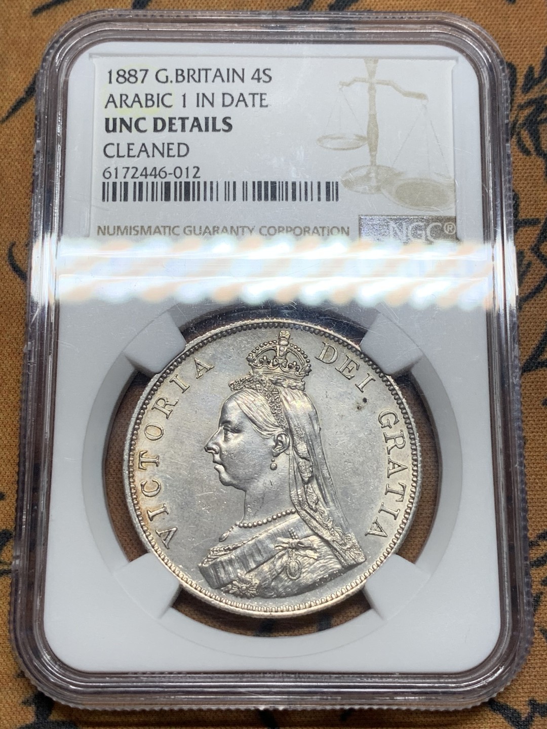 《竞宝斋》第84场-本周日，周一2场连拍（全场不限金额包邮） NGC严评 UNC 1887英国维多利亚4S双福林银币，（仅在1887-1890年间铸造），底板光洁细节深峻，无磕碰，年份日期阿拉伯数字1