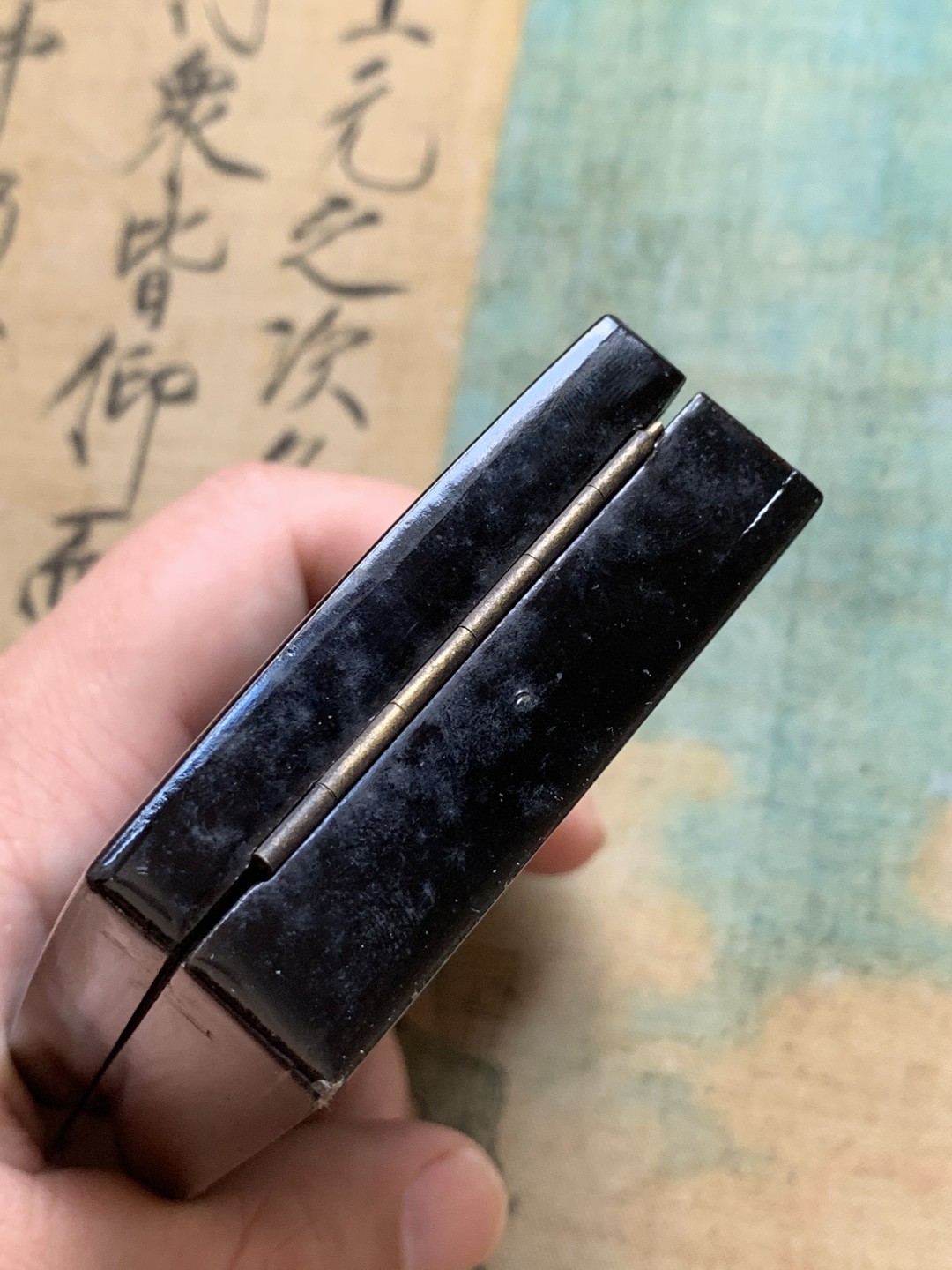 《竞宝斋》第84场-本周日，周一2场连拍（全场不限金额包邮） 蒙古 联合自治政府肇建功劳章 顶级未留通状态 带原盒