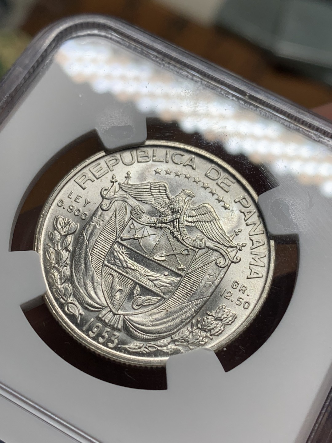 《竞宝斋》第84场-本周日，周一2场连拍（全场不限金额包邮） NGC-MS63 巴拿马1953年1/2B银币。少见年份。品相十分精美。