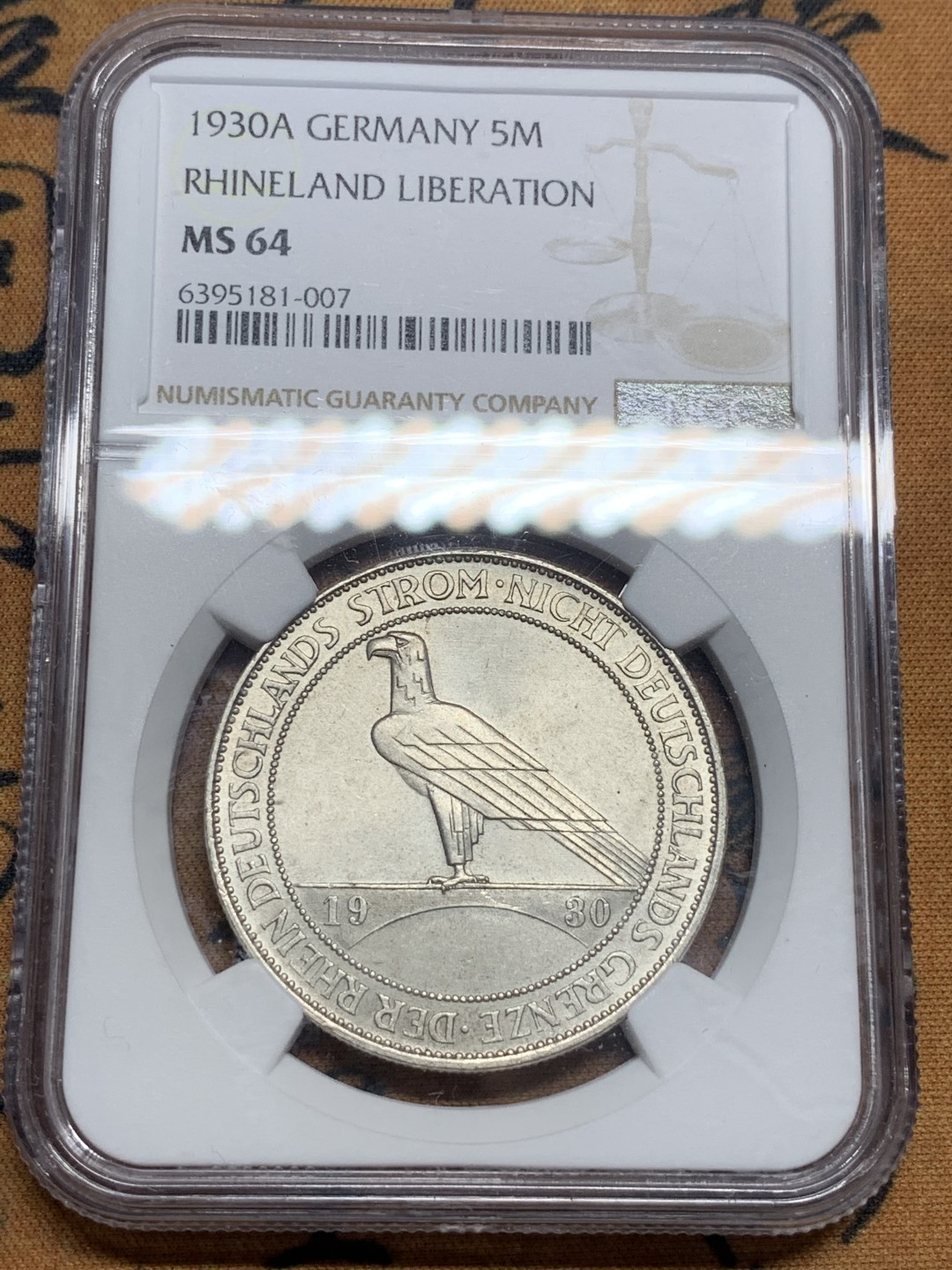 《竞宝斋》第84场-本周日，周一2场连拍（全场不限金额包邮） NGC-MS64 德国魏玛共和国1930年 鹰桥 5马克大银币 出厂状态的粉光 非常漂亮