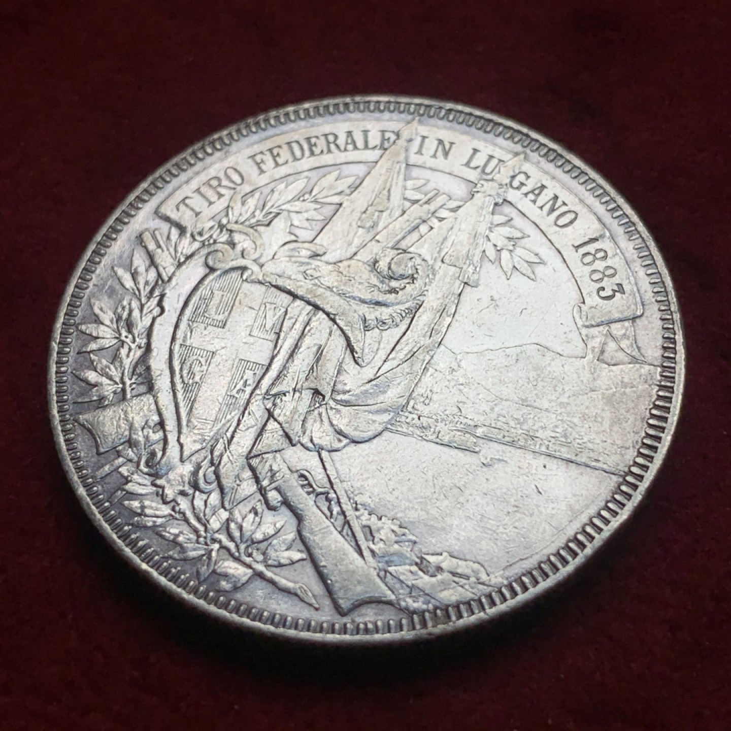 《竞宝斋》第84场-本周日，周一2场连拍（全场不限金额包邮） 瑞士 1883 卢加诺射击节 狩猎5法郎银币 流通好品