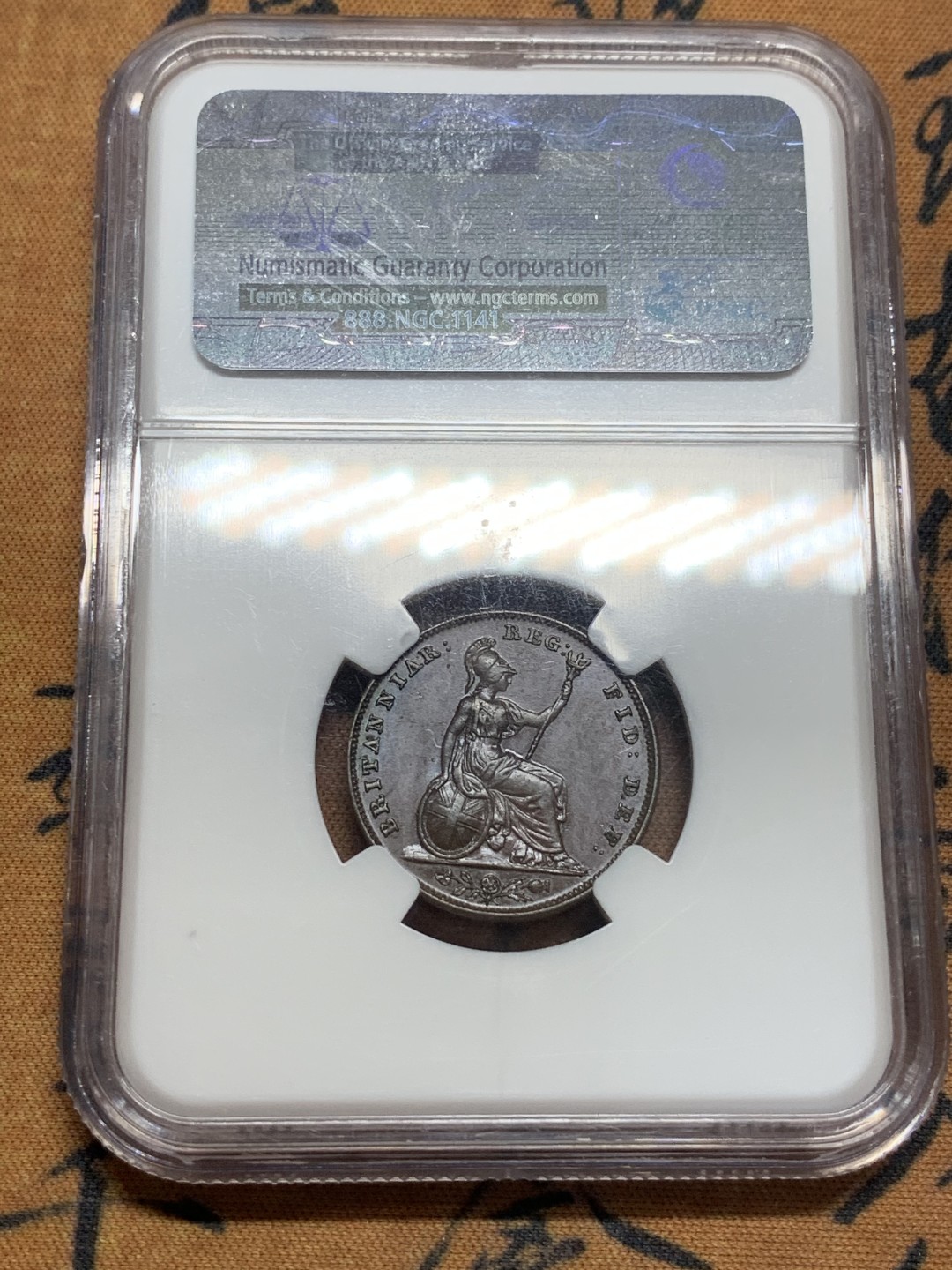 《竞宝斋》第84场-本周日，周一2场连拍（全场不限金额包邮） NGC AU58BN 英国 1846年 早期小维 1/4便士=1法新 铜币 巧克力包浆 难得状态