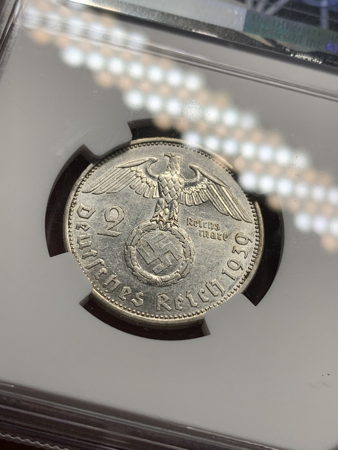 《竞宝斋》第84场-本周日，周一2场连拍（全场不限金额包邮） NGC-MS61 德国1939年A版2马克。字符版。热门上涨品种。