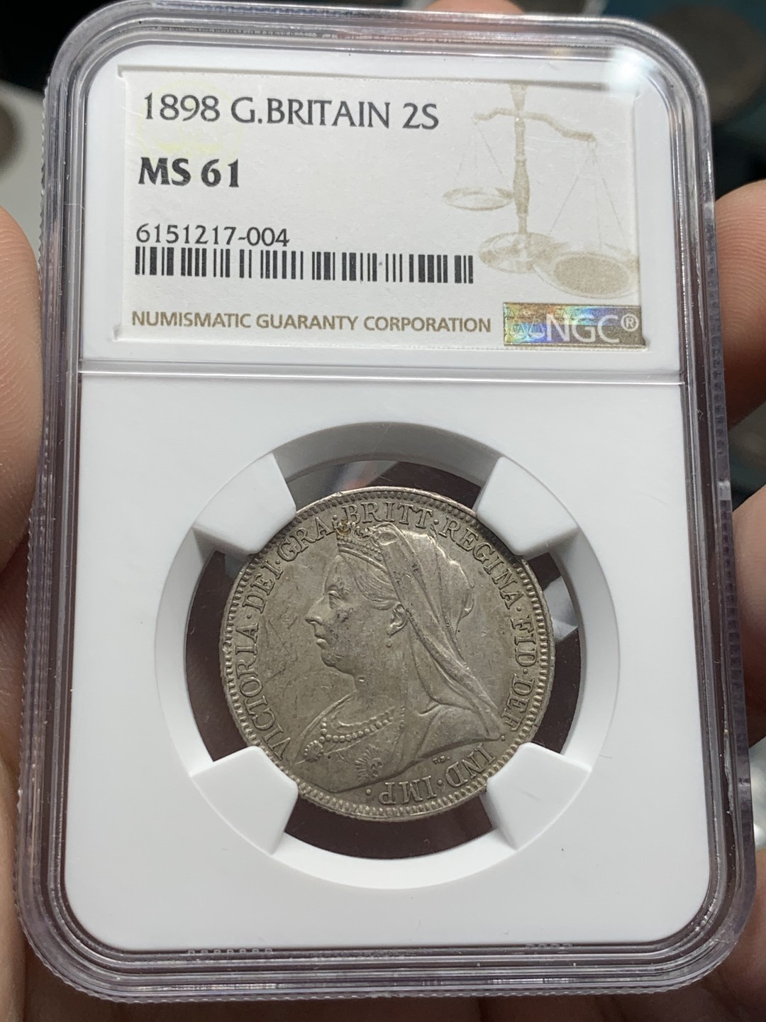 《竞宝斋》第84场-本周日，周一2场连拍（全场不限金额包邮） NGC-MS61 英国 1898年 老维披纱2先令 银币 原味包浆