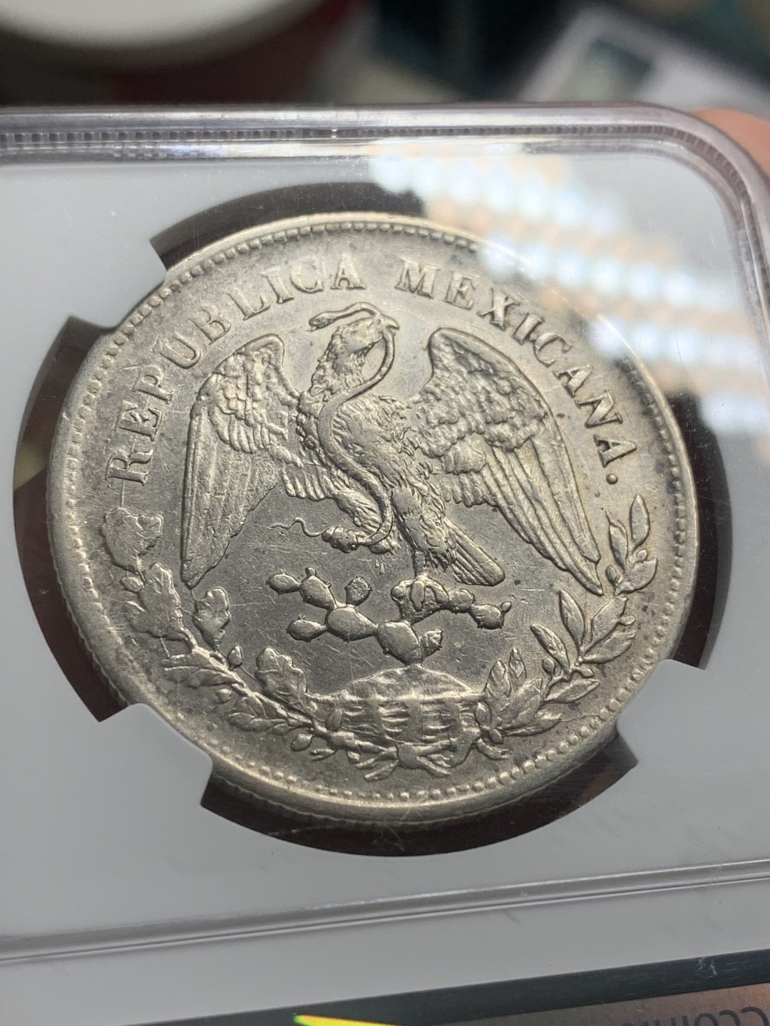 《竞宝斋》第84场-本周日，周一2场连拍（全场不限金额包邮） NGC AU53 墨西哥 1903/2年 骑字版 直边 鹰洋 银币 状态好 骑字少见