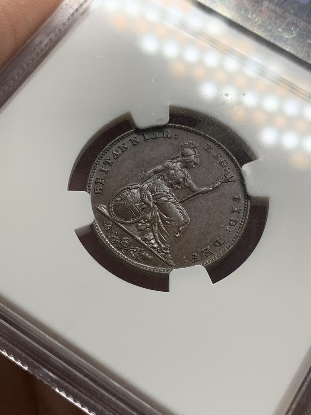 《竞宝斋》第84场-本周日，周一2场连拍（全场不限金额包邮） NGC AU58BN 英国 1846年 早期小维 1/4便士=1法新 铜币 巧克力包浆 难得状态