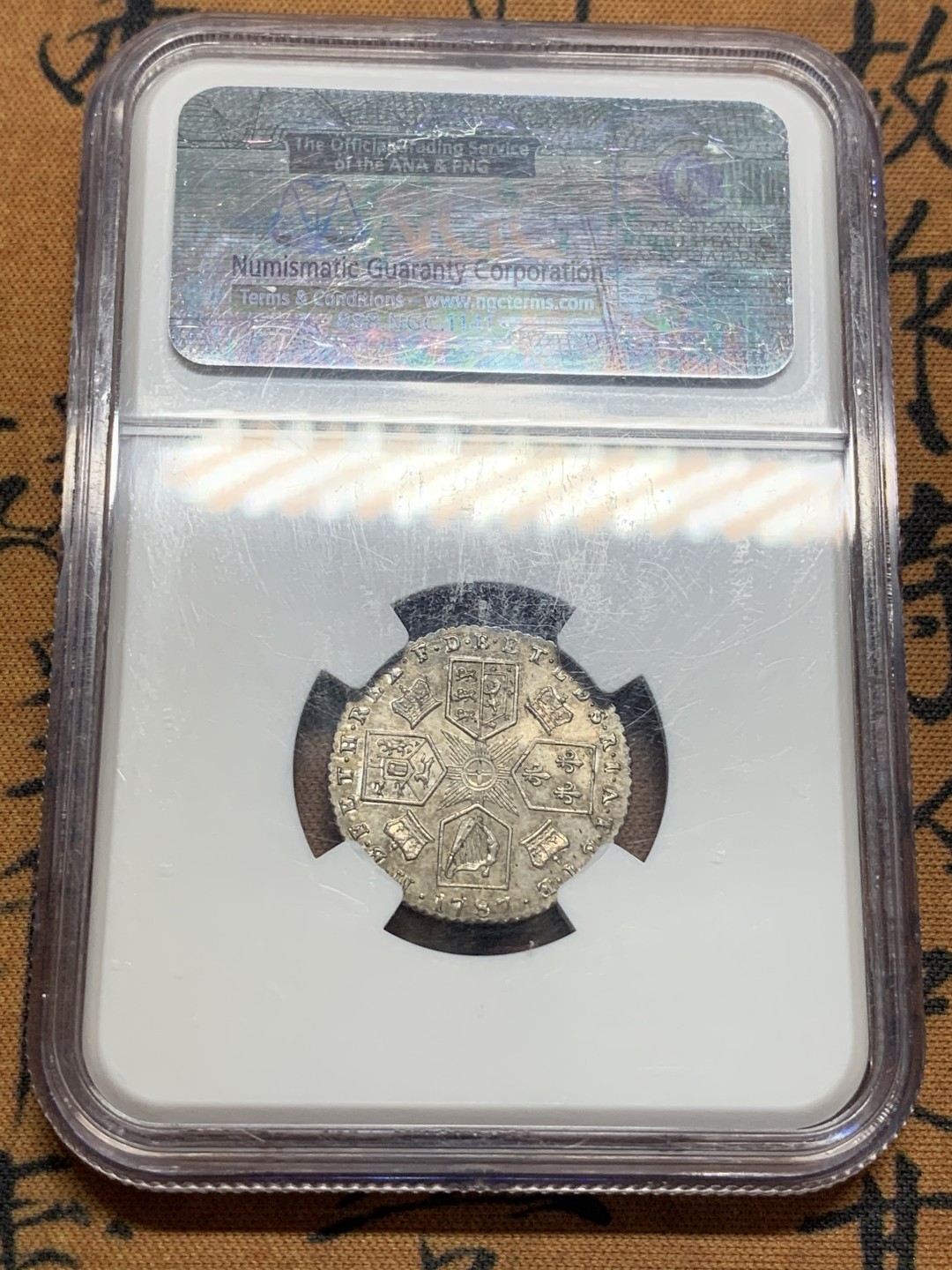 《竞宝斋》第84场-本周日，周一2场连拍（全场不限金额包邮） 1787年英国6便士，NGC-63，老盒严评，值得收藏