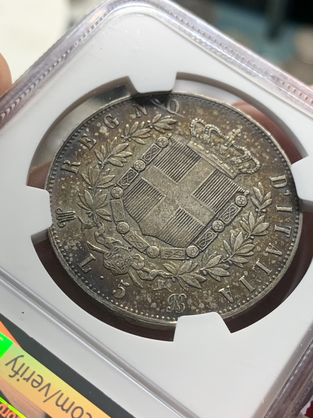 《竞宝斋》第84场-本周日，周一2场连拍（全场不限金额包邮） NGC-AU55 意大利1874年 艾曼纽尔二世 5里拉大银币 原味包浆