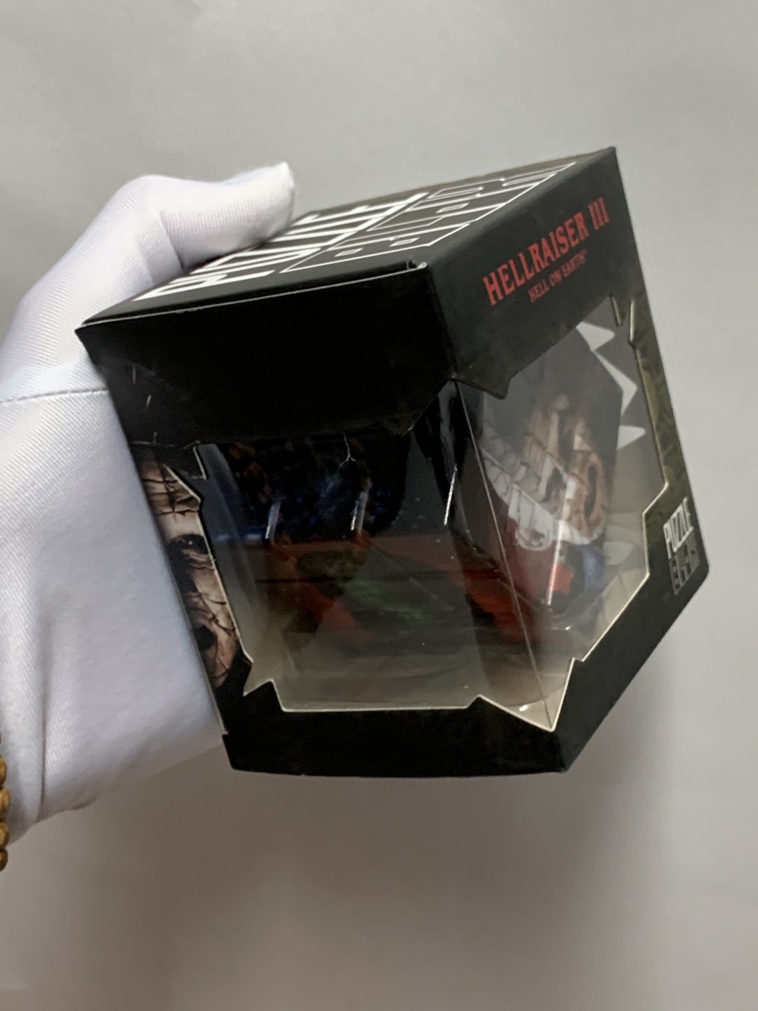 零元拍：Mezco Toyz 蚂蚁/ Puzzle Blox 3D组合益智游戏魔方：《养鬼吃人》钉子头，全新未拆。