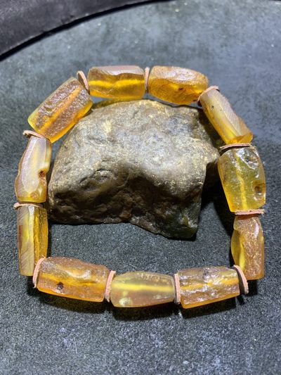 精美天然乌克兰蜜蜡原石打磨随形手串1条！ - 精美天然乌克兰蜜蜡原石打磨随形手串1条！