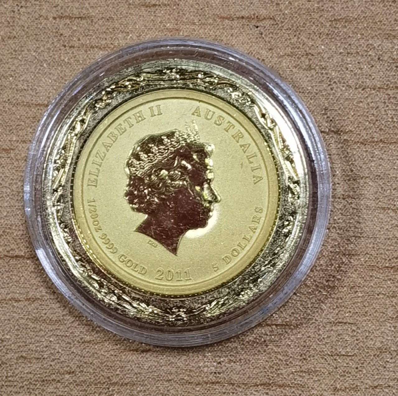 北京马甸外国币专卖微拍第八十三期，外国金银币专场，陆续上新，欢迎关注   20011年澳大利亚彩色生肖兔1／20盎司纪念金币纯度999 
