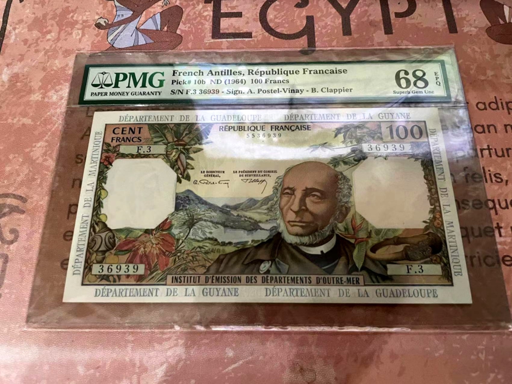 【Blue Auction】✨世界纸币精拍第213期 【精】 【无47 仅1张更高分】法属安的列斯 1964年100法郎 PMG68EPQ 超高分 少见