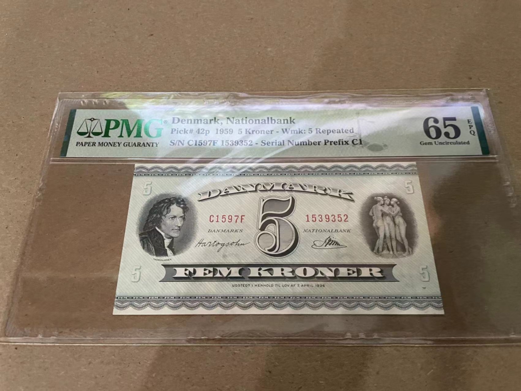 【Blue Auction】✨世界纸币精拍第213期 【精】 【无47】丹麦 1959年5克朗 PMG65EPQ 三裸女 