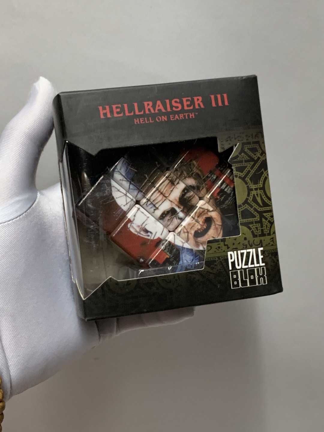 零元拍：Mezco Toyz 蚂蚁/ Puzzle Blox 3D组合益智游戏魔方：《养鬼吃人》钉子头，全新未拆。
