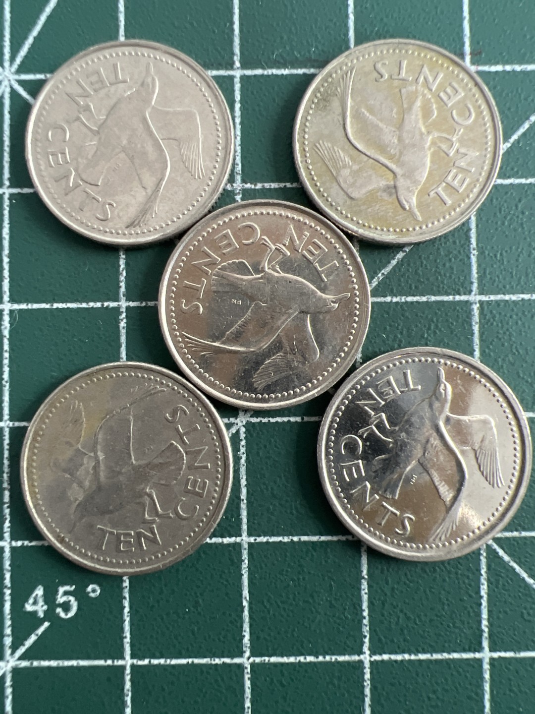 泡泡堂第五十二期  世界硬币邮票专场（无押金，无佣金，捡漏，全场20包邮，偏远地区除外） 巴巴多斯十分五个