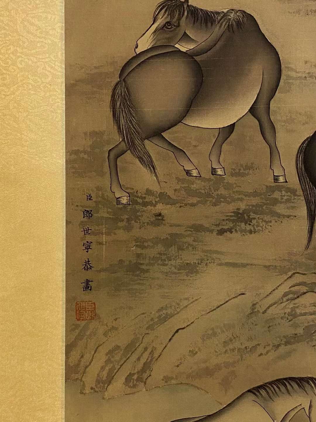 郎士宁绢本八骏图立轴