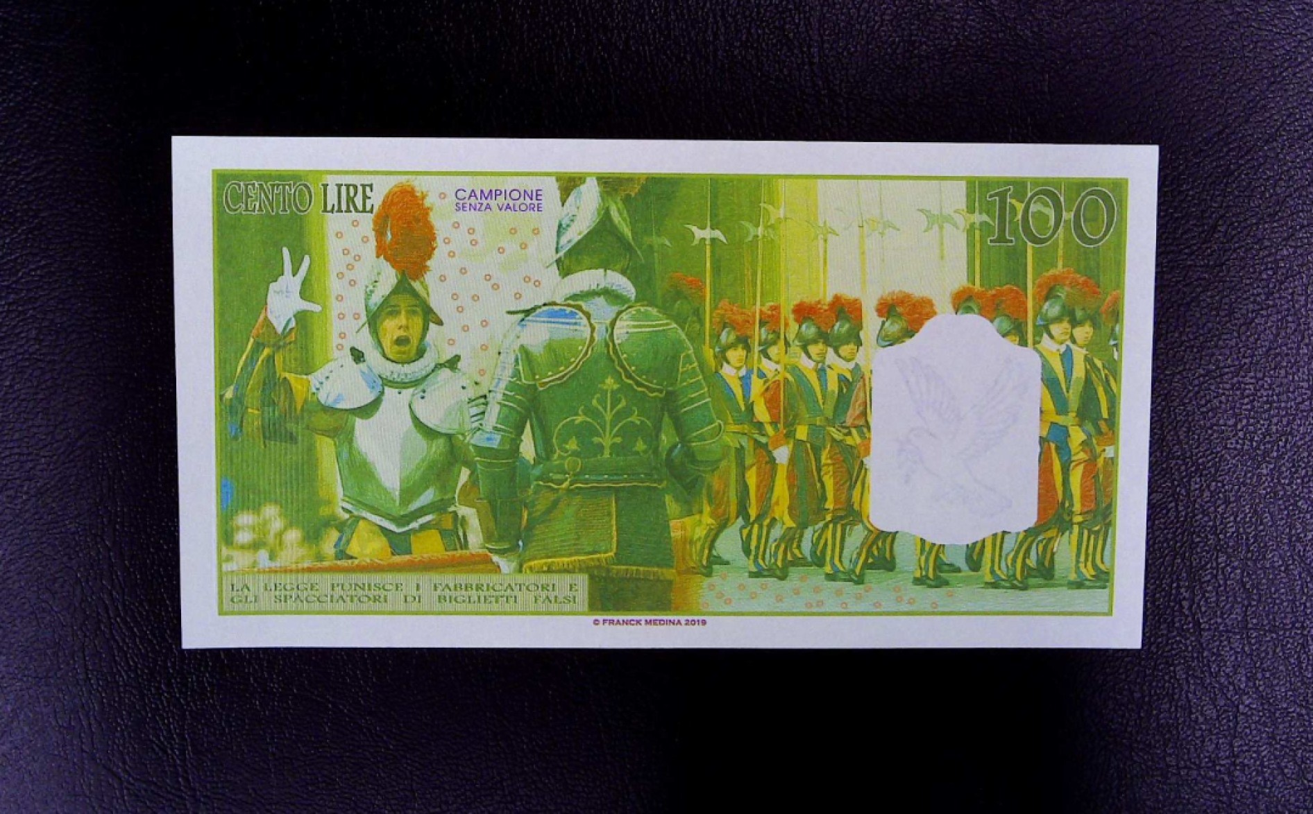 《张总收藏》68期——冠军分 (3张一组)梵蒂冈100/500/1000里拉UNC 稀少测试钞 纪念教皇方济各 实物非常精美