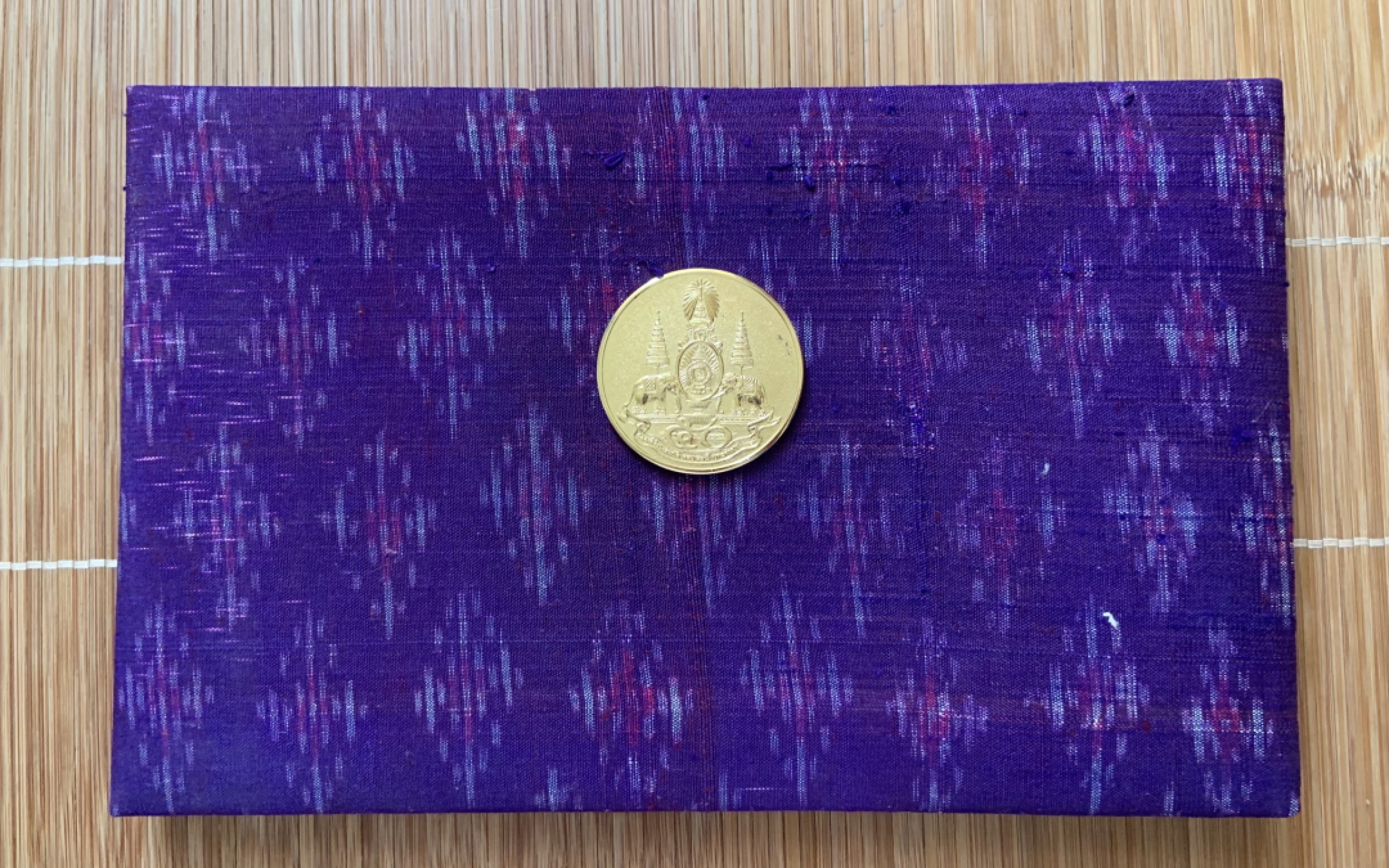 收藏联盟Quantum Auction 第184期拍卖(已更新) 泰国1996年500铢 TQG66 拉玛九世登基50周年纪念 塑料币 附带原版纪念册