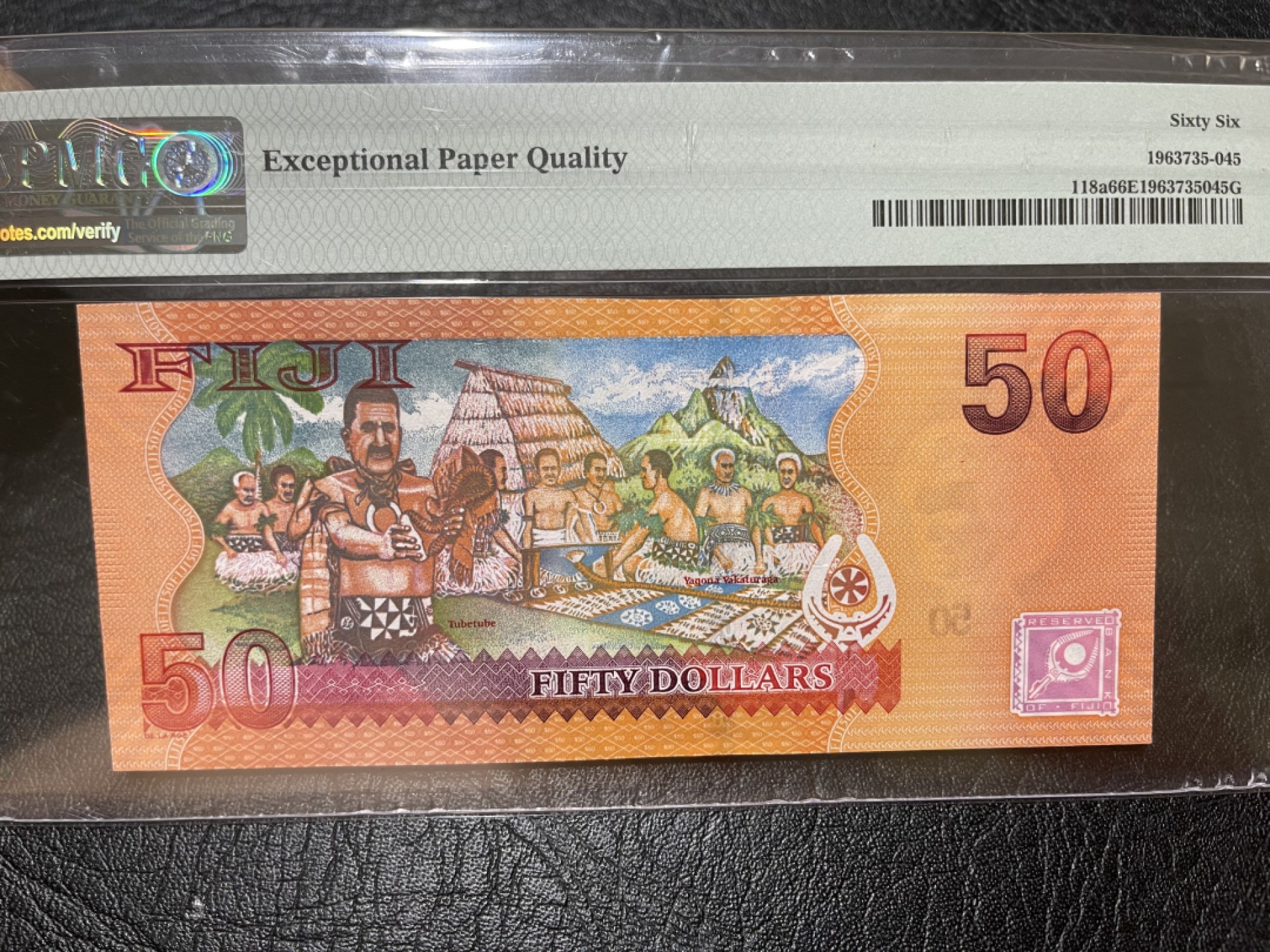 《外钞收藏家》第一百九十五期 2013年斐济50元 PMG66 尾789