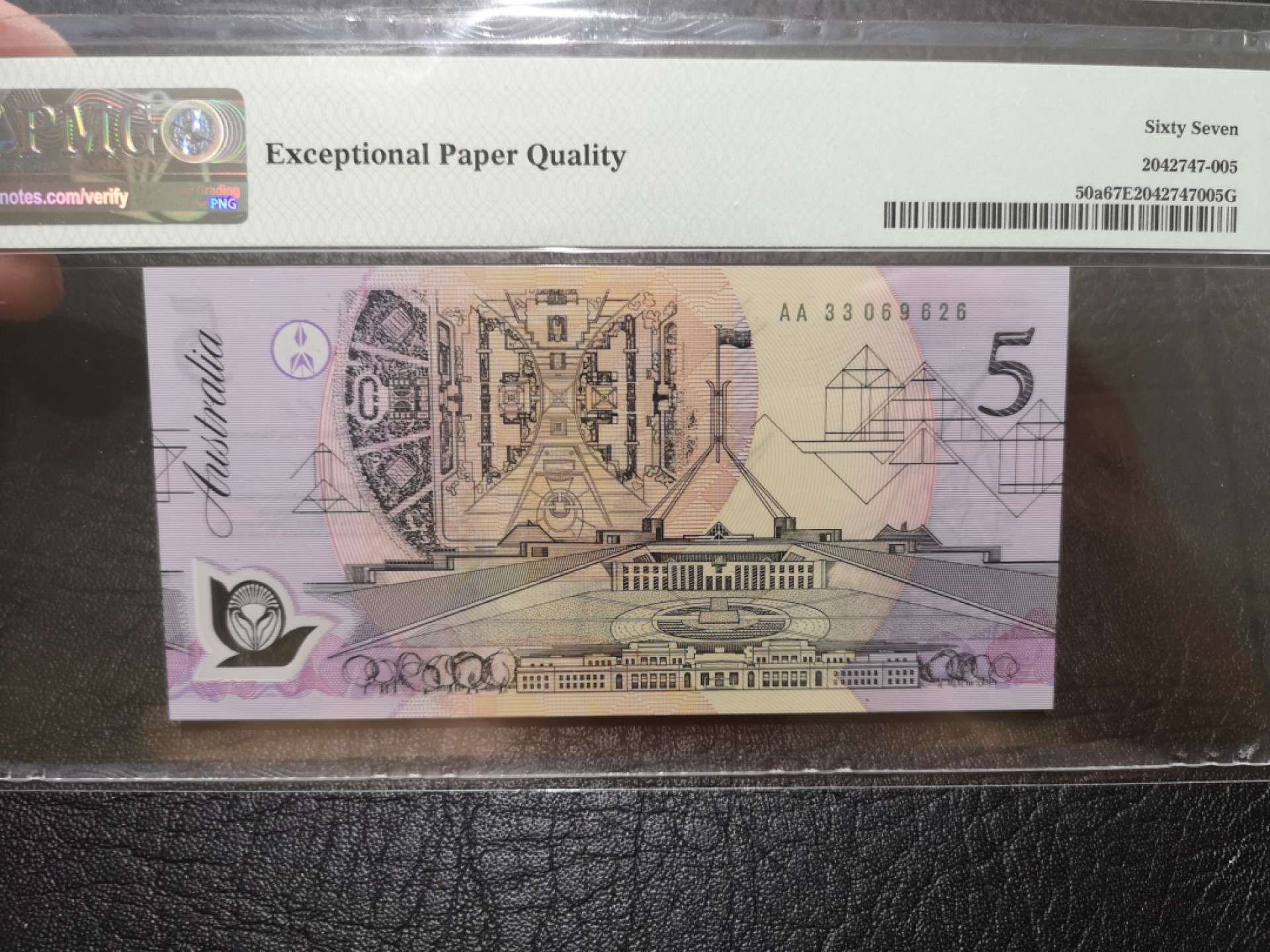 《外钞收藏家》第一百九十五期 1992年澳大利亚5元 PMG67 无47 AA首发冠