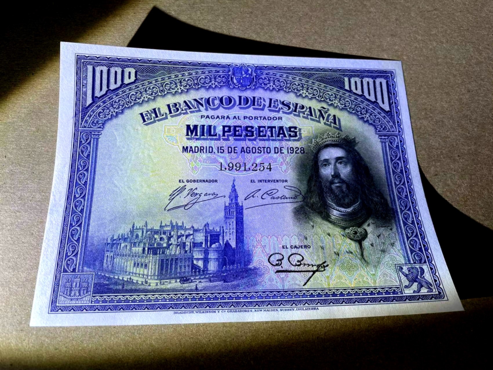 【Blue Auction】✨世界纸币精拍第214期 【精】 西班牙 1928年1000比塞塔 最高值 大方块 雕刻精美 凹凸感好 全新UNC
