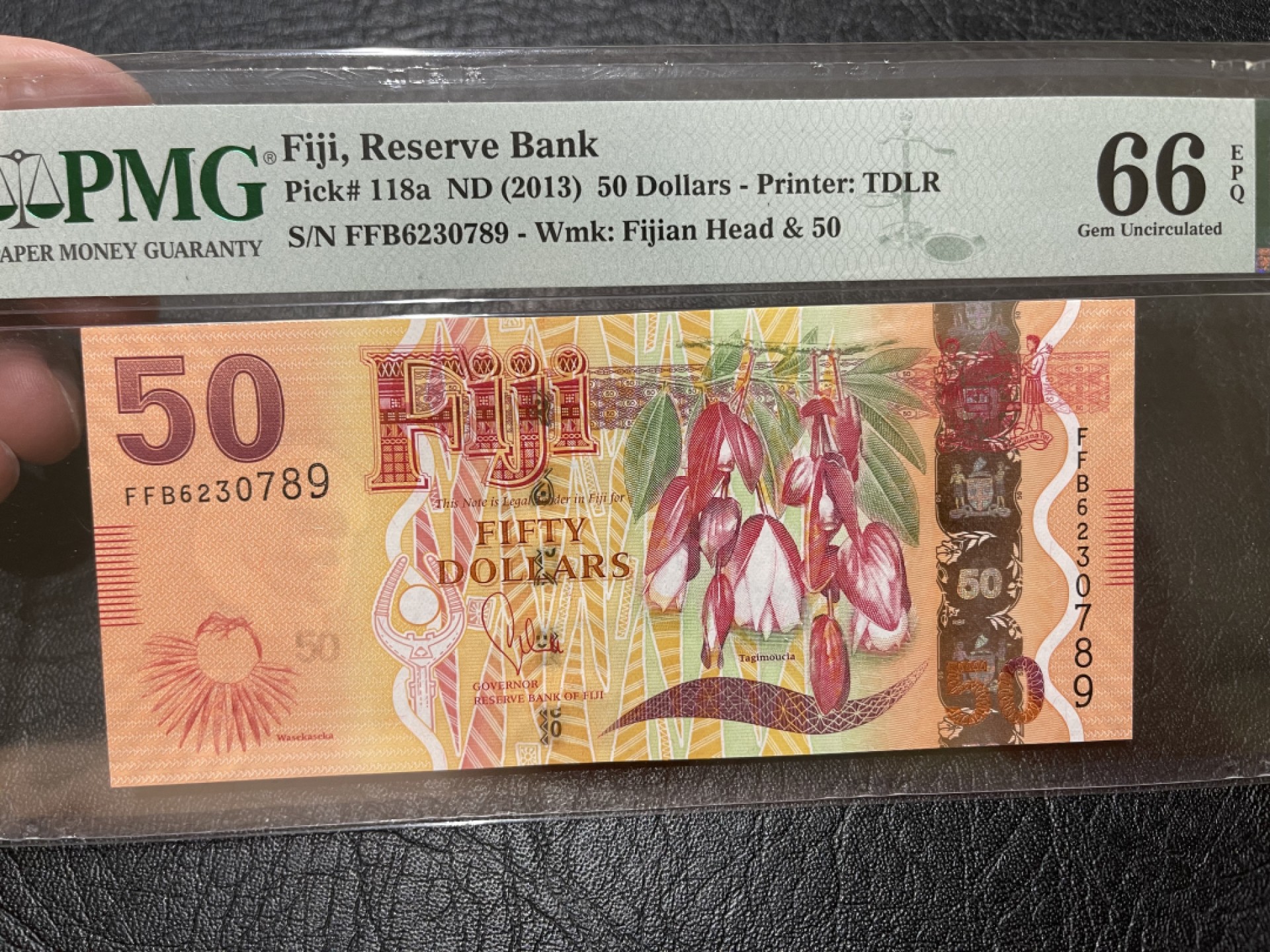 《外钞收藏家》第一百九十五期 2013年斐济50元 PMG66 尾789