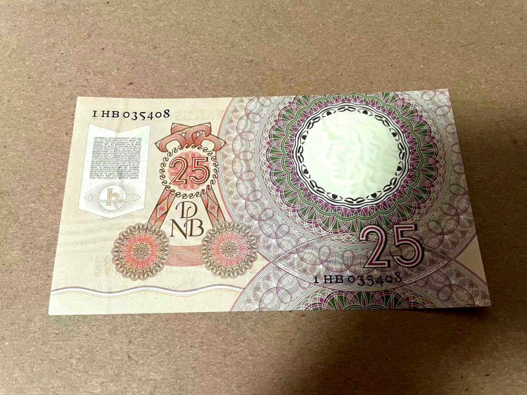 【Blue Auction】✨世界纸币精拍第214期 【精】 荷兰 1955年25盾 惠更斯 满版水印 精美 全新UNC 灯下无斑