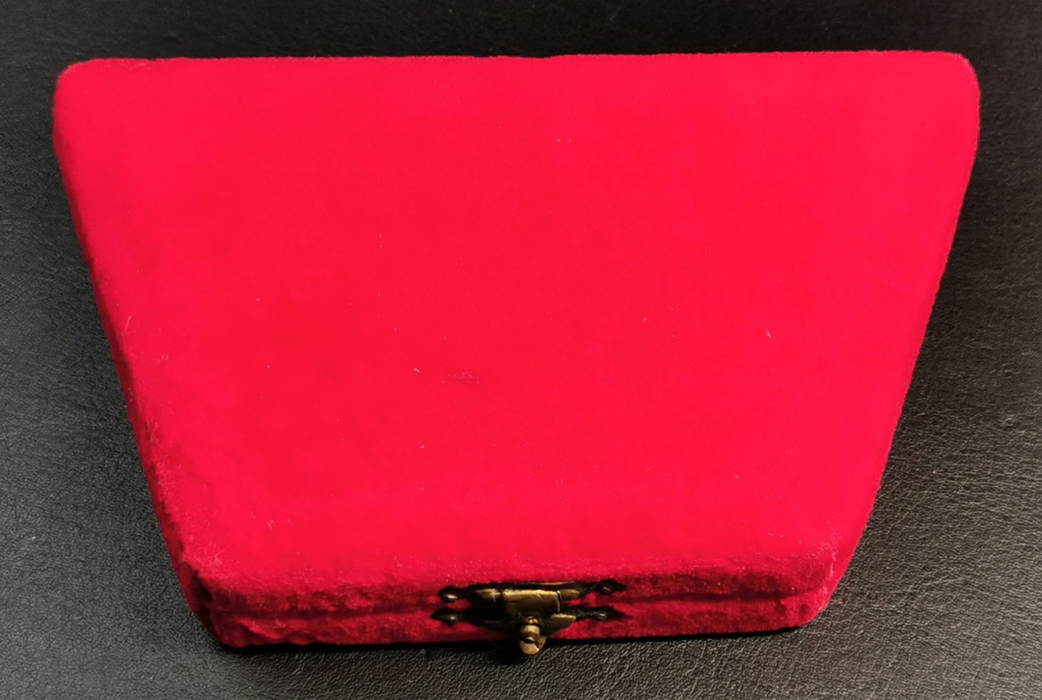 凡希社世界钱币微拍第二百零七期 1964埃及阿联阿斯旺大坝精铸银币四枚套塑封带原盒 10皮背面有个黑点