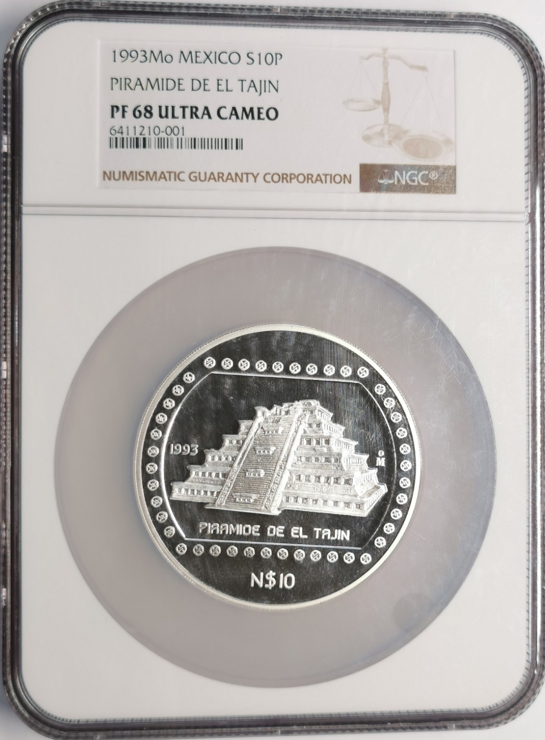 凡希社世界钱币微拍第二百零七期 1993墨西哥埃尔塔辛金字塔10比索大银NGC-PF68UC附原盒证书