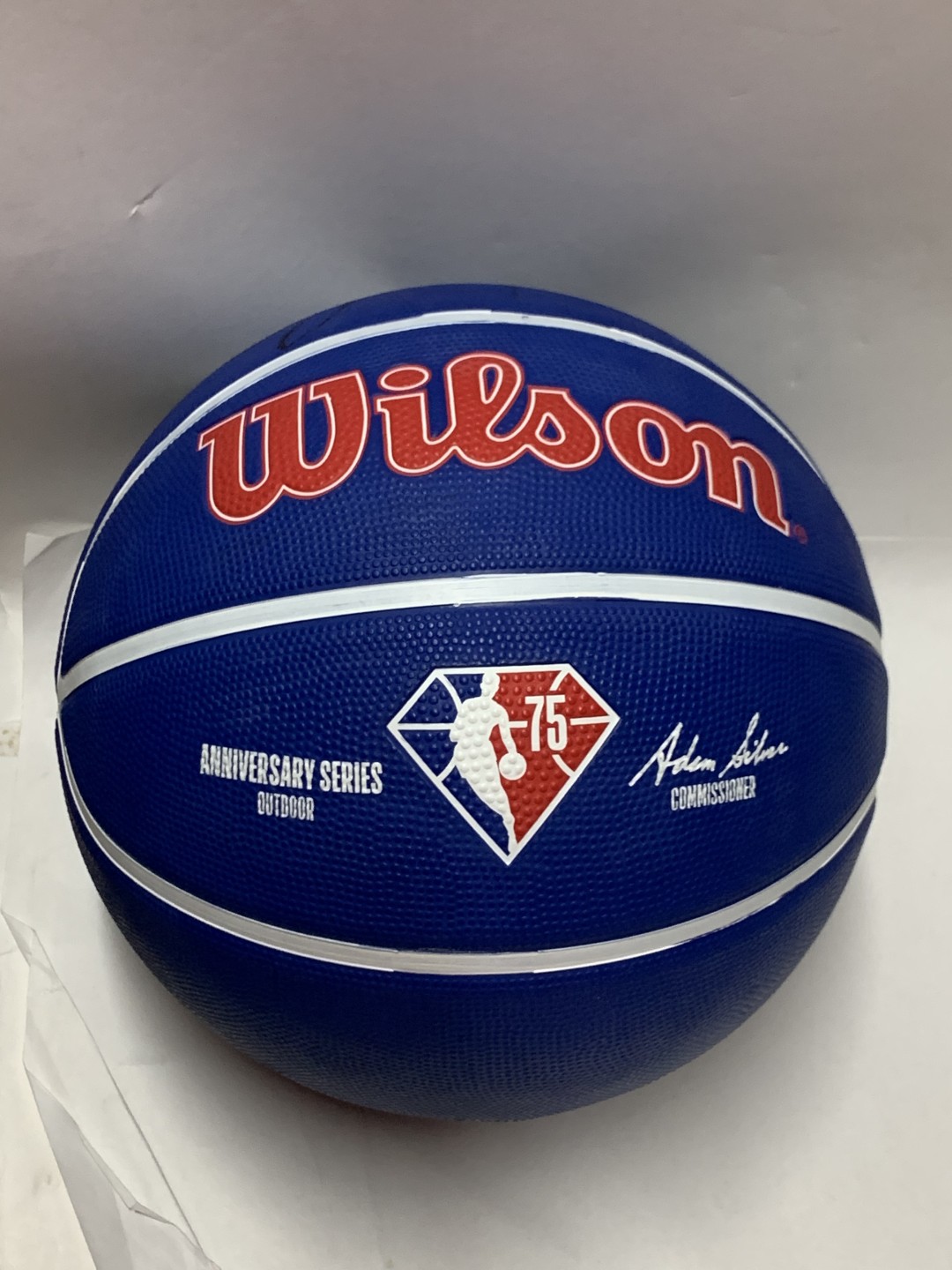 零元拍：两届常规赛MVP的史诗级控卫史蒂夫-纳什亲笔签名Wilson NBA75周年官方纪念篮球