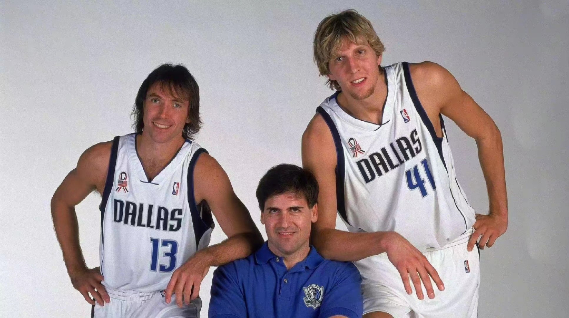 零元拍：两届常规赛MVP的史诗级控卫史蒂夫-纳什亲笔签名Wilson NBA75周年官方纪念篮球