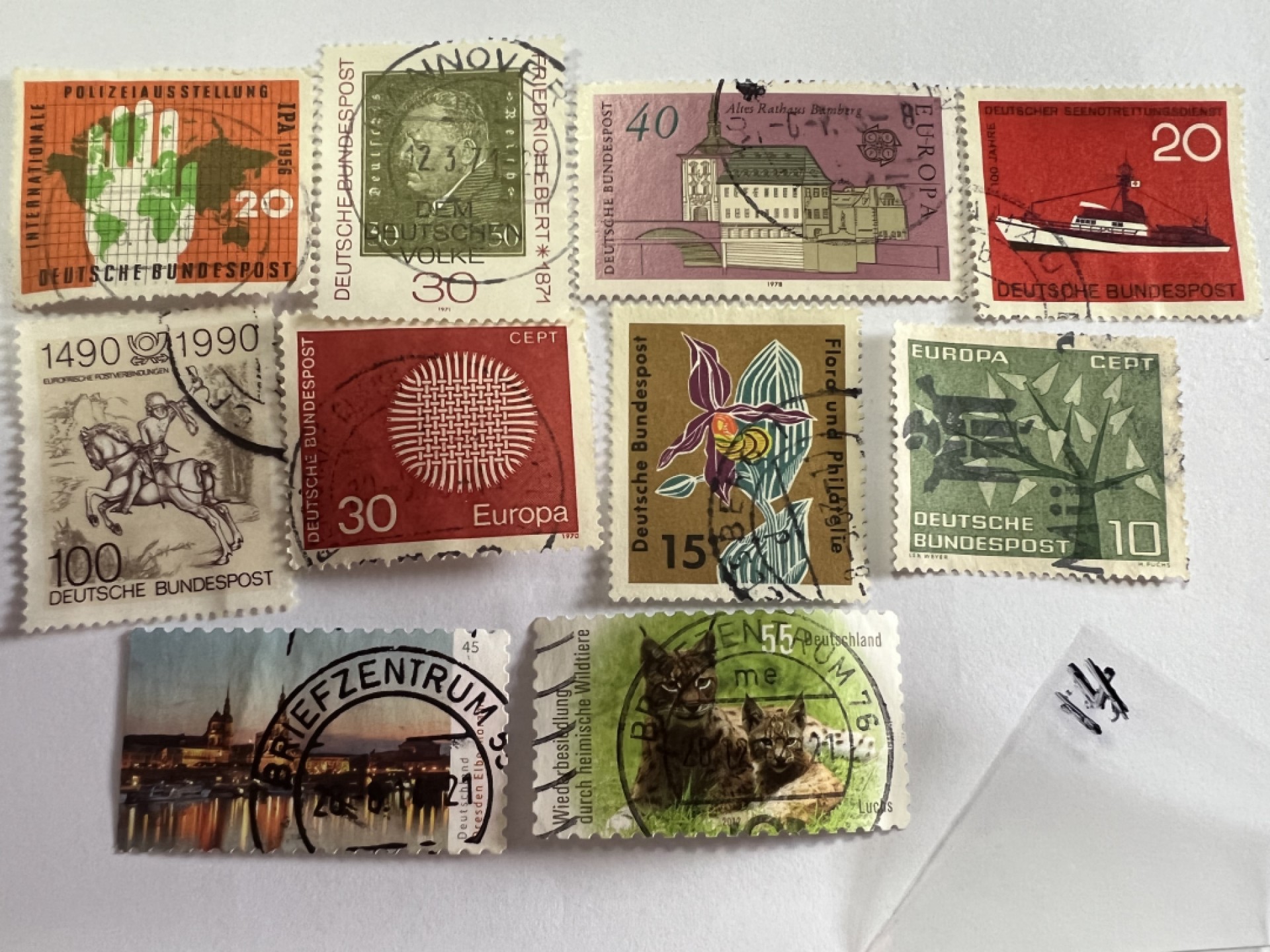 泡泡堂第五十六期  世界硬币邮票专场（无押金，无佣金，捡漏，全场20包邮，偏远地区除外） 邮票14