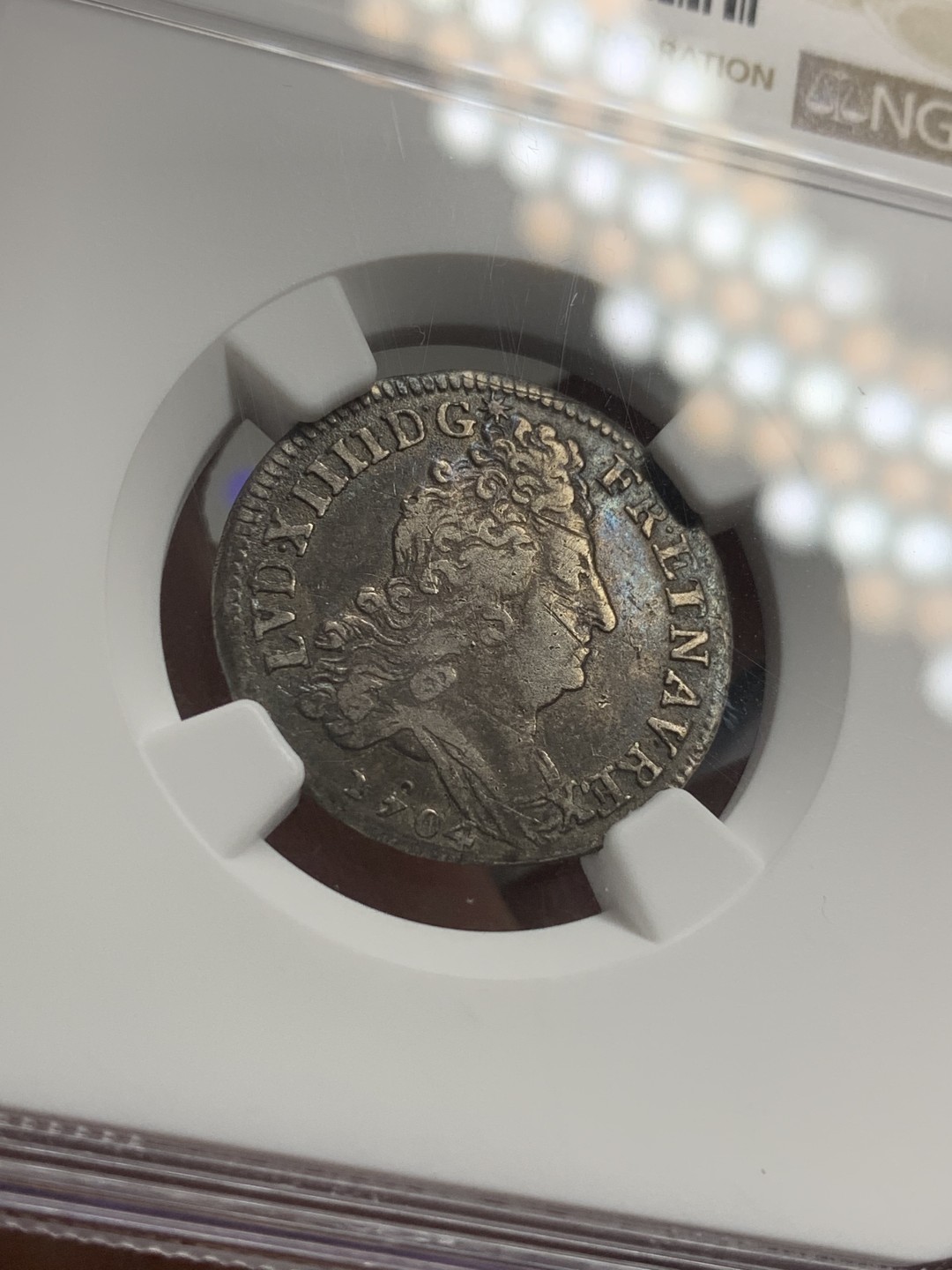 《竞宝斋》第85场-本周日，周一2场连拍（全场不限金额包邮） NGC-VF 法国1704-A年 路易十四 10S银币 老包浆 少见太阳神辅币