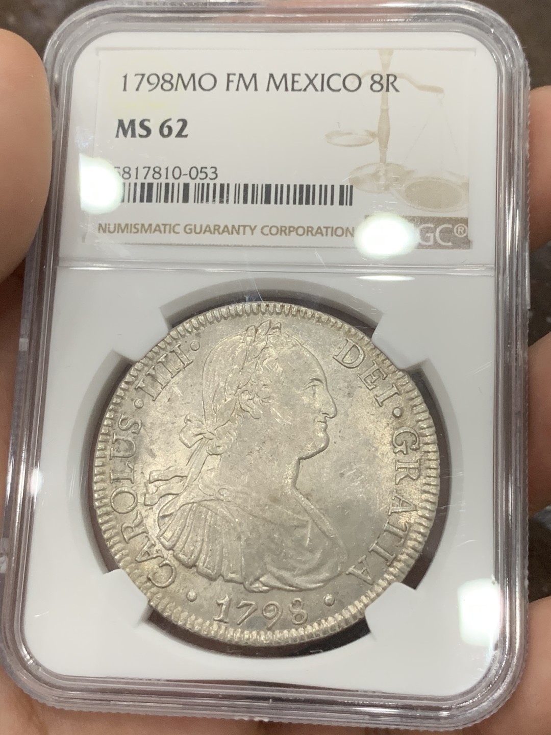 《竞宝斋》第85场-本周日，周一2场连拍（全场不限金额包邮） NGC MS62 墨西哥 1798年 早期 卡四 双柱大银币 双面深打细节 背面PL感十足 状态十分到位