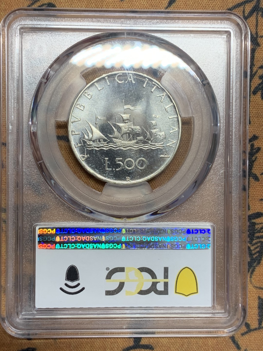 《竞宝斋》第85场-本周日，周一2场连拍（全场不限金额包邮） PCGS MS67 意大利1970年500里拉、1000里拉一对，高分难得