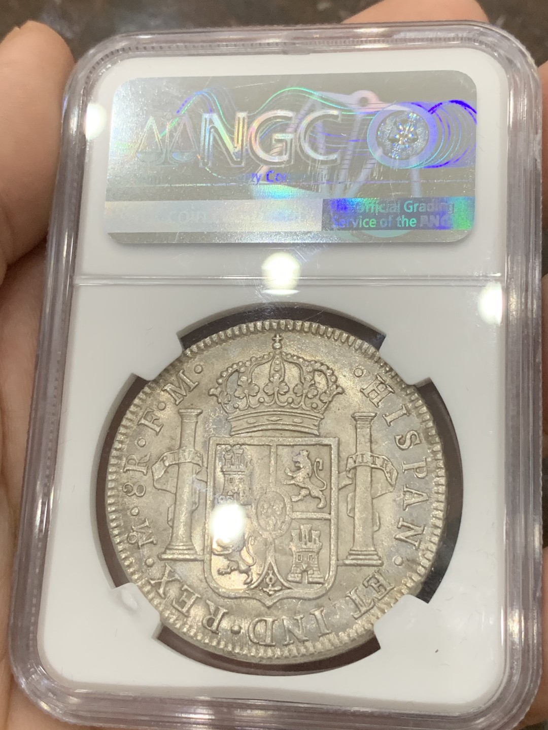 《竞宝斋》第85场-本周日，周一2场连拍（全场不限金额包邮） NGC MS62 墨西哥 1798年 早期 卡四 双柱大银币 双面深打细节 背面PL感十足 状态十分到位