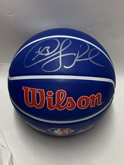 零元拍：“控卫之神”克里斯-保罗亲笔签名Wilson NBA75周年官方纪念篮球。 - 零元拍：“控卫之神”克里斯-保罗亲笔签名Wilson NBA75周年官方纪念篮球。
