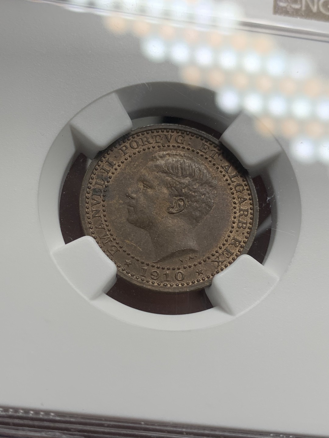 《竞宝斋》第85场-本周日，周一2场连拍（全场不限金额包邮） NGC MS63BN 葡萄牙1910年5瑞斯铜币