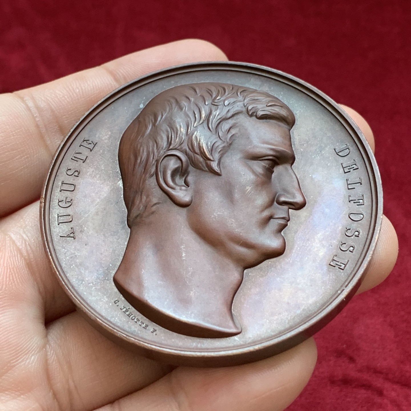 《竞宝斋》第85场-本周日，周一2场连拍（全场不限金额包邮） 1848年比利时奥古斯塔铜章，直径60mm，重量94g。