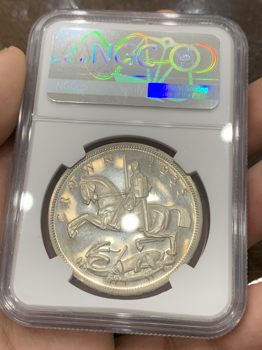 《竞宝斋》第85场-本周日，周一2场连拍（全场不限金额包邮） NGC-PF62 英国 1935年 精制乔五凸边克朗 镜面效果一流