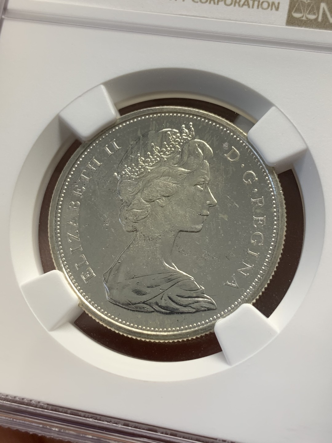 《竞宝斋》第85场-本周日，周一2场连拍（全场不限金额包邮） NGC-MS62PL 加拿大 1965年伊丽莎白二世 50分 类精制银币