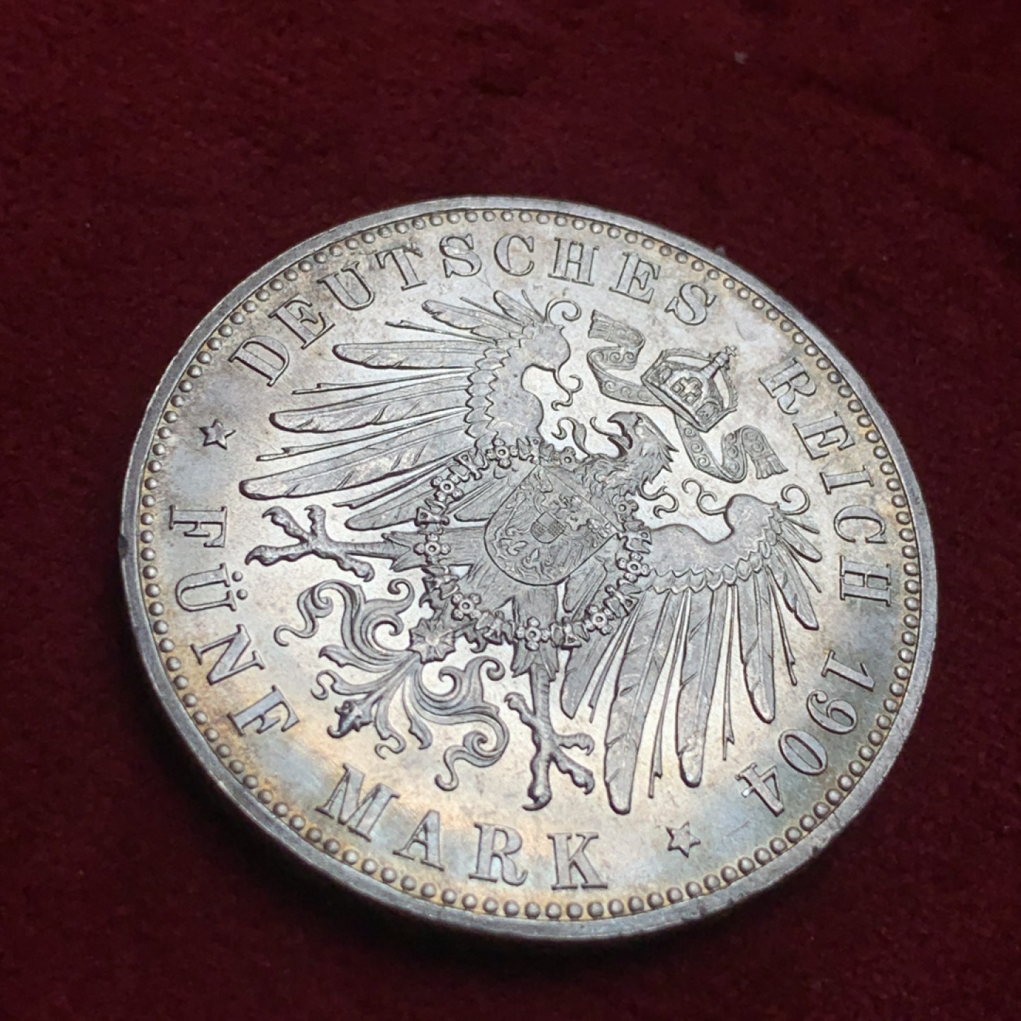 《竞宝斋》第85场-本周日，周一2场连拍（全场不限金额包邮） 德国黑森 1904年 达姆施塔特 双人头5马克大银币 原光好品可以自己送评 洗爆的裸币也要1600