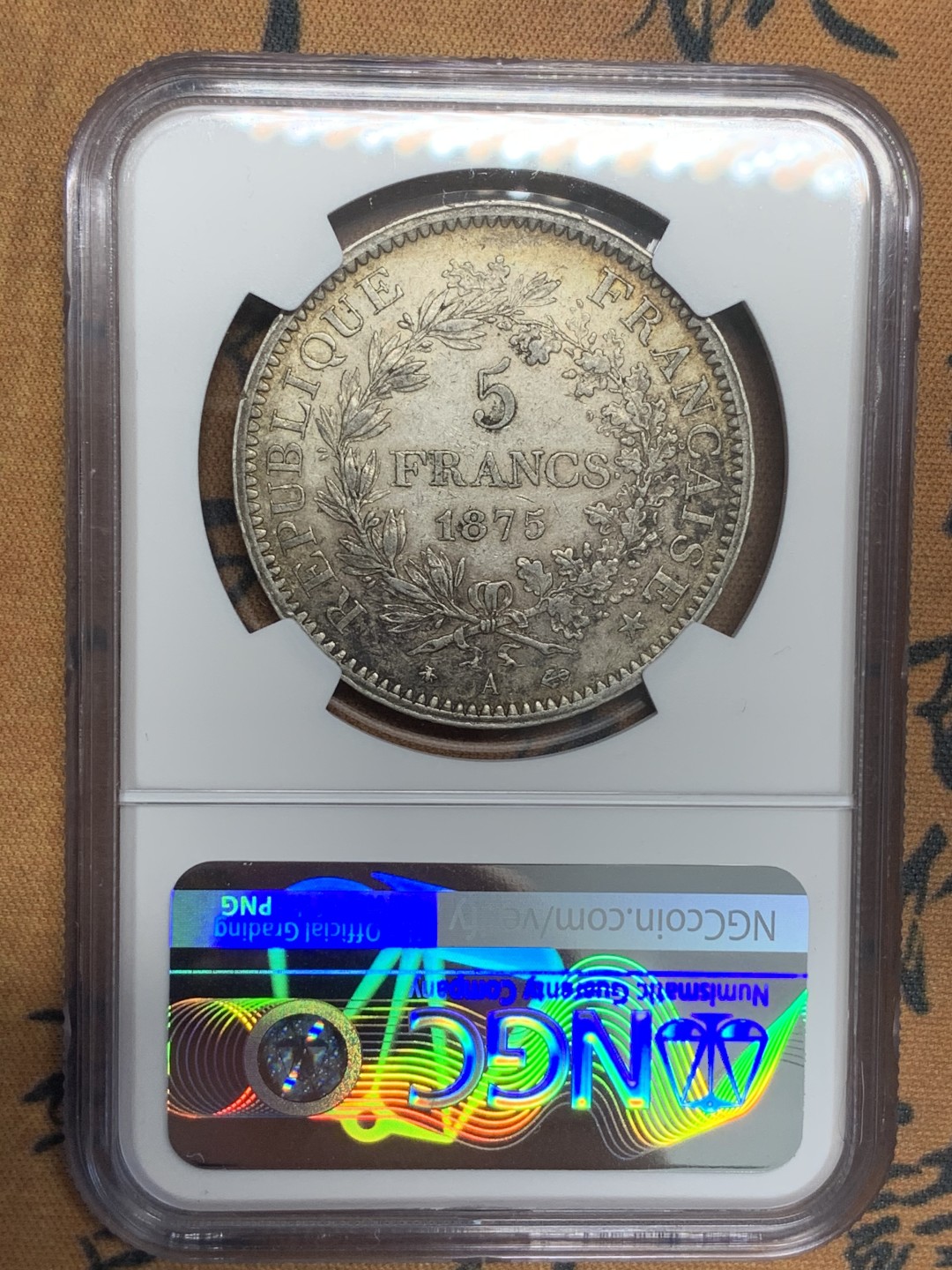 《竞宝斋》第85场-本周日，周一2场连拍（全场不限金额包邮） NGC-AU58 法国1875-A年 大A版 大力神5法郎银币 原味好品 年份也不错