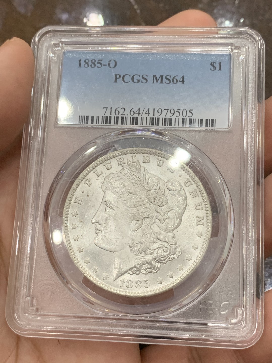 《竞宝斋》第85场-本周日，周一2场连拍（全场不限金额包邮） PCGS-MS64 美国 1885年O版 1美元 摩根银币 极美原光摩根白币 底板丝滑赏心悦目 光度很好 在64里算脸比较干净的