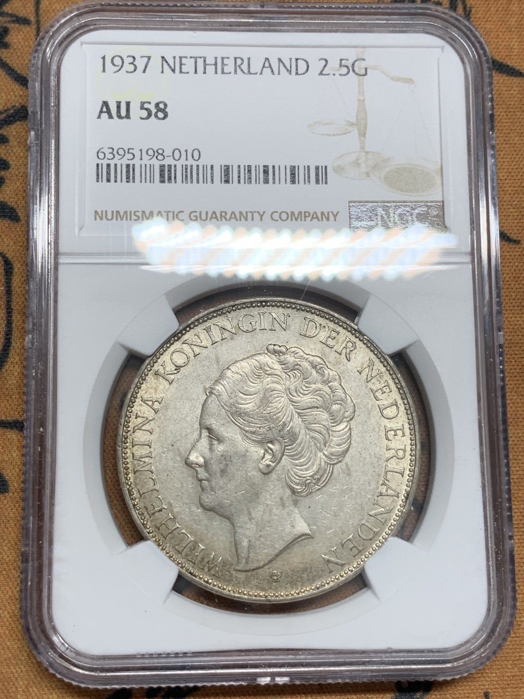 《竞宝斋》第85场-本周日，周一2场连拍（全场不限金额包邮） NGC-AU58 荷兰 1937年威廉米娜 2.5盾大银币 原光好品