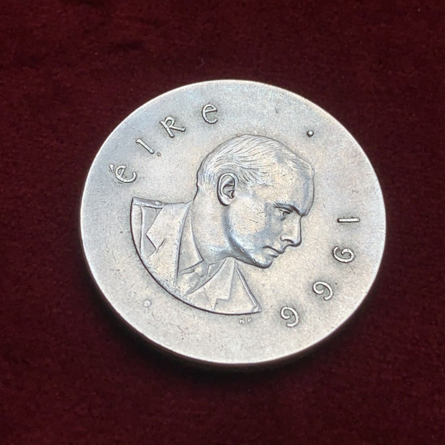 《竞宝斋》第85场-本周日，周一2场连拍（全场不限金额包邮） 爱尔兰 1966年 10先令 纪念银币